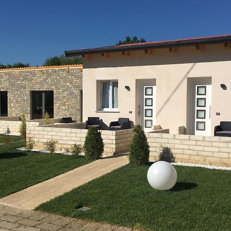 Home Holiday "Da Mamma" Alba  Luaran gambar