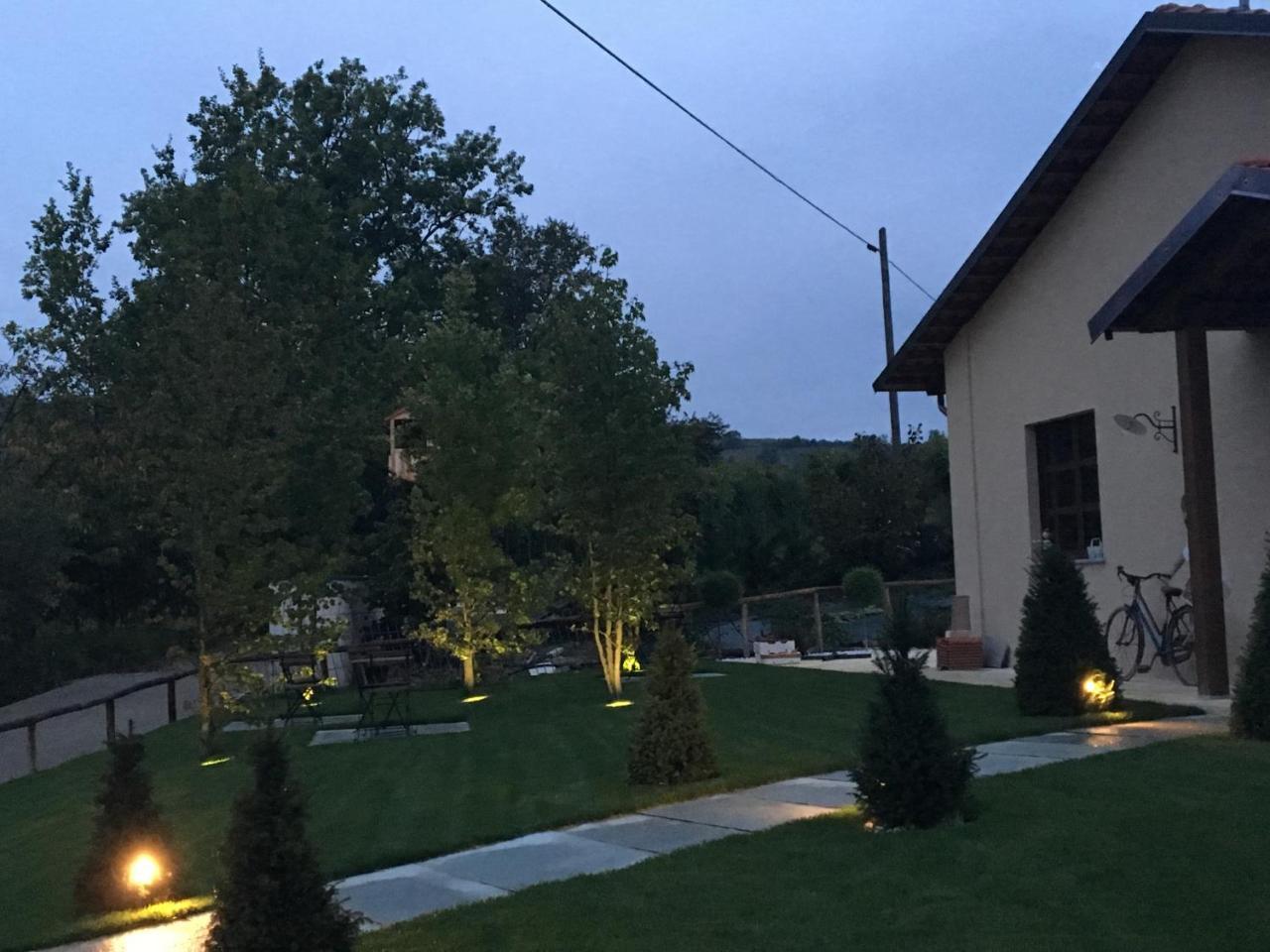 Home Holiday "Da Mamma" Alba  Luaran gambar