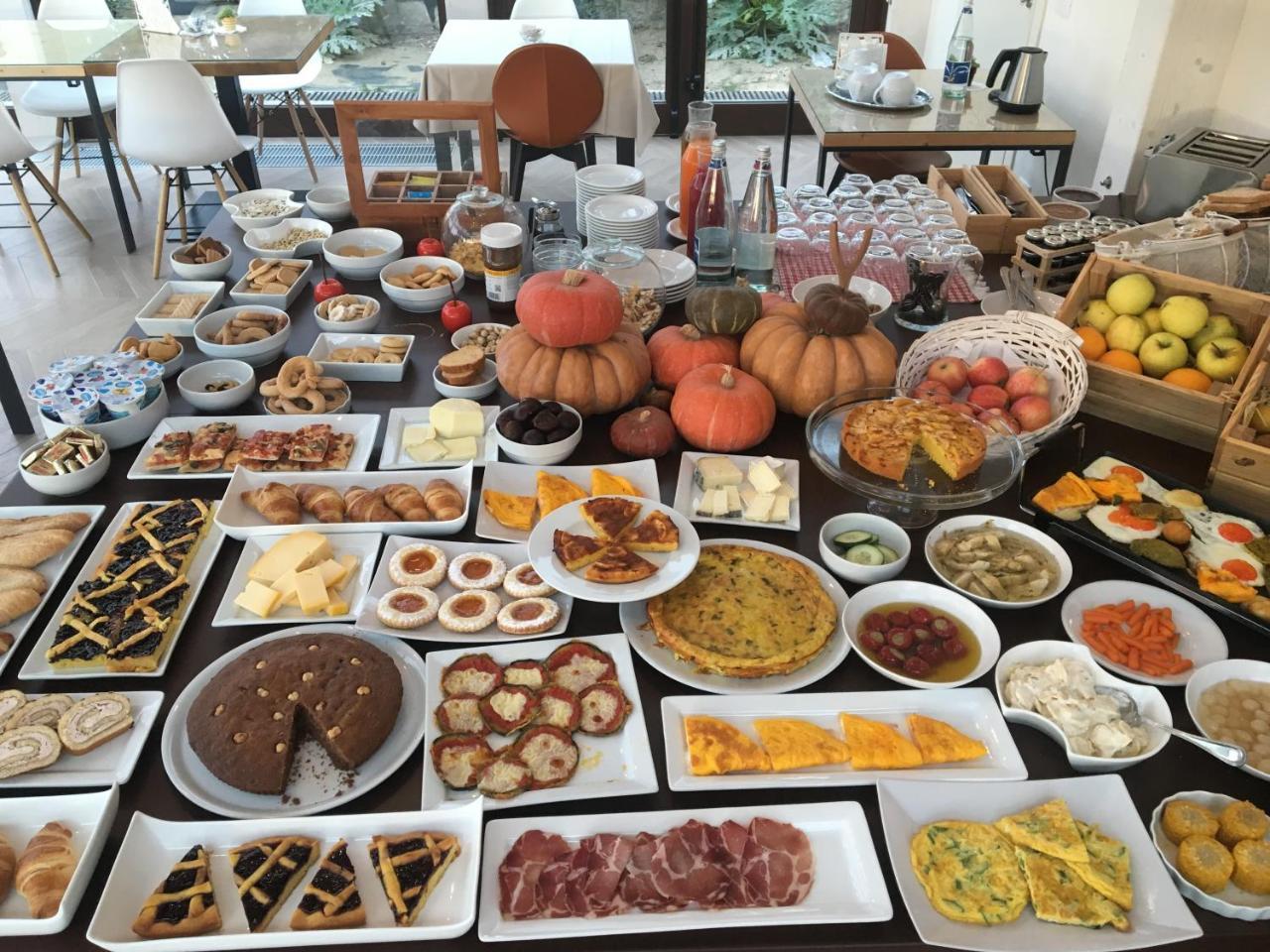 Home Holiday "Da Mamma" Alba  Luaran gambar